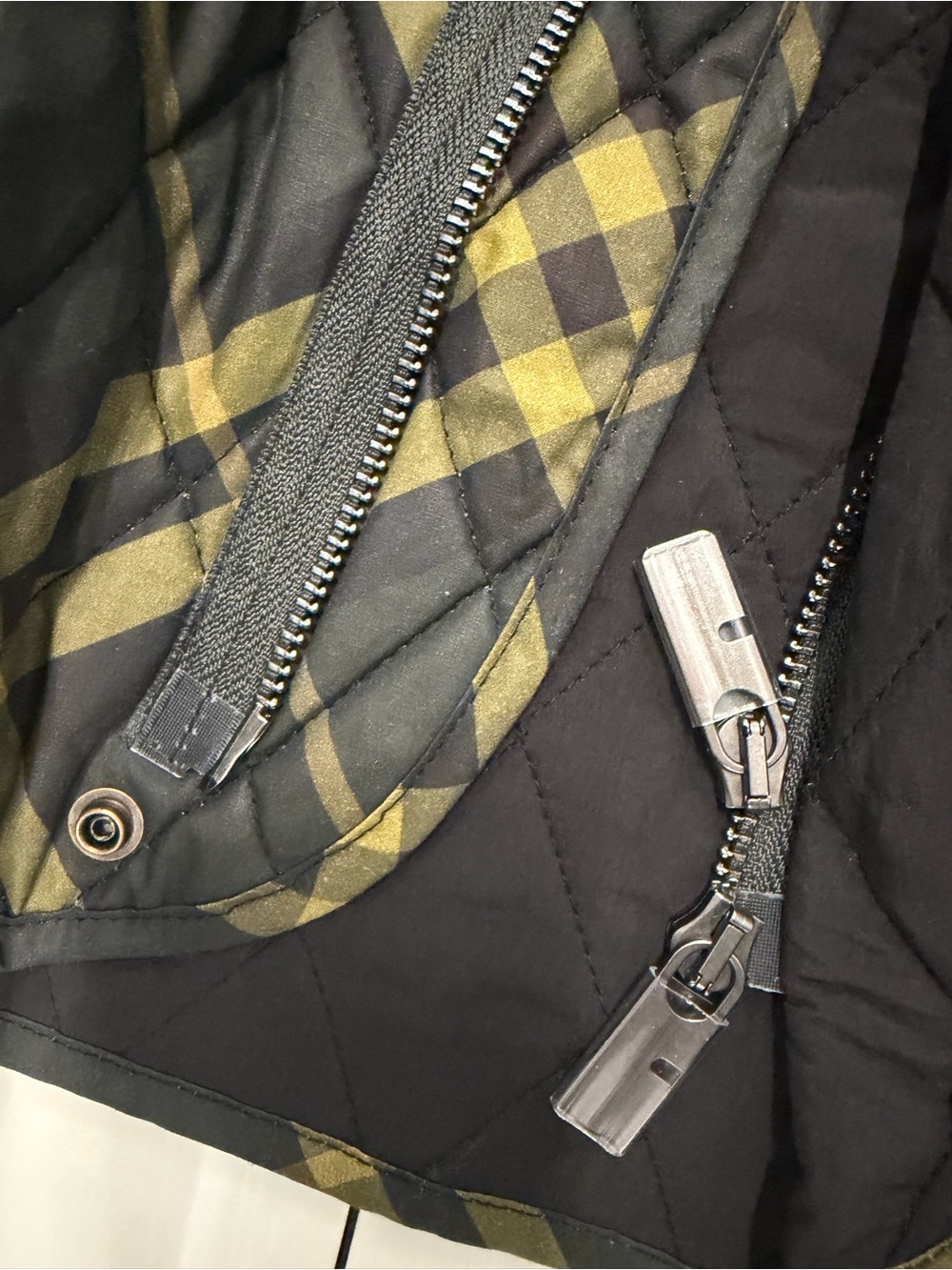 Burberry Quilted Jacket Plaid Women - Picture 5 of 5